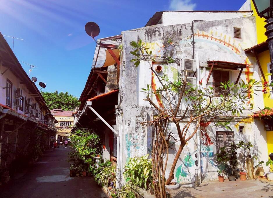 Leju 21 樂居 Explore Malacca From A Riverside House Bagian luar foto