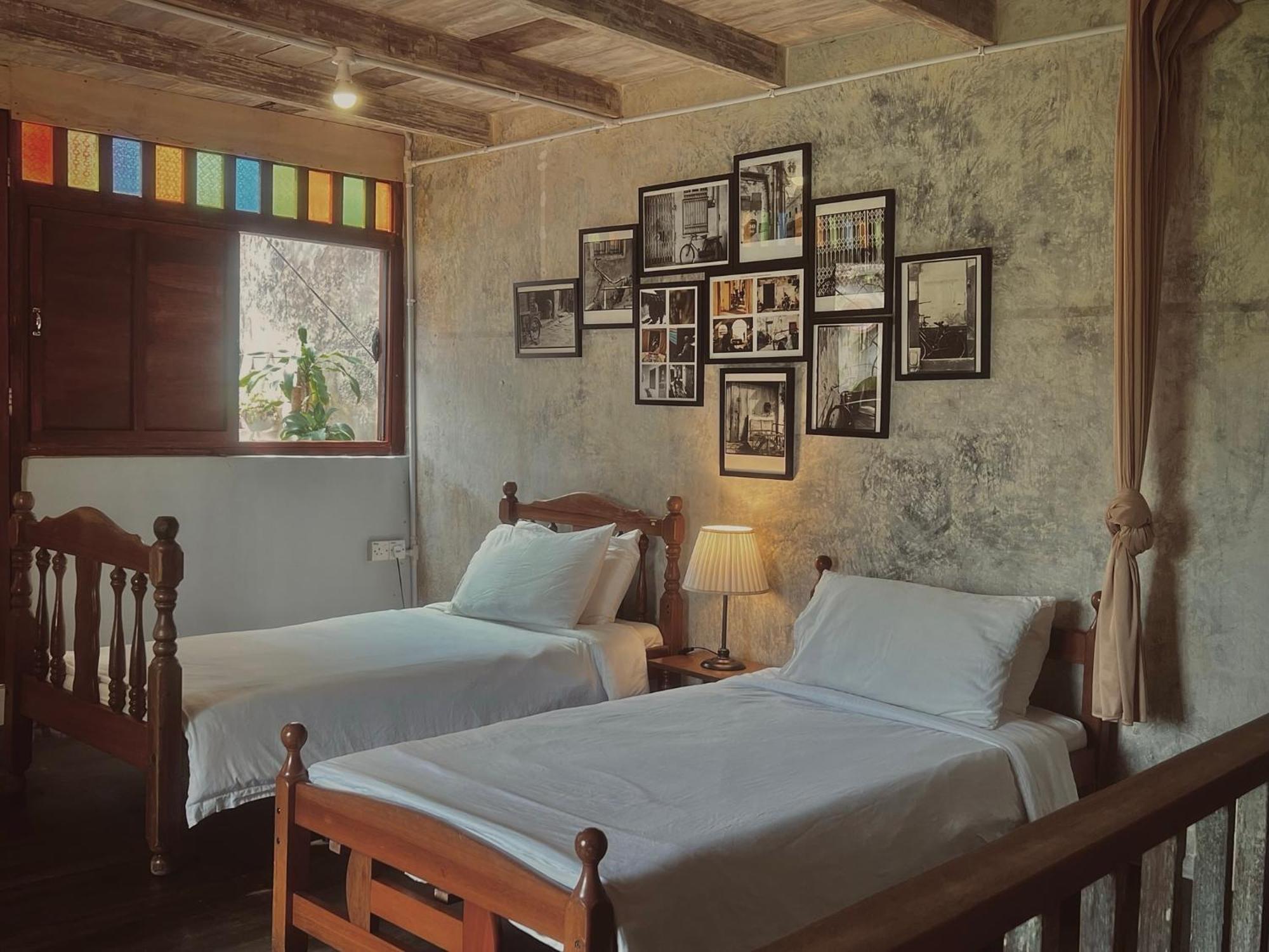 Leju 21 樂居 Explore Malacca From A Riverside House Bagian luar foto